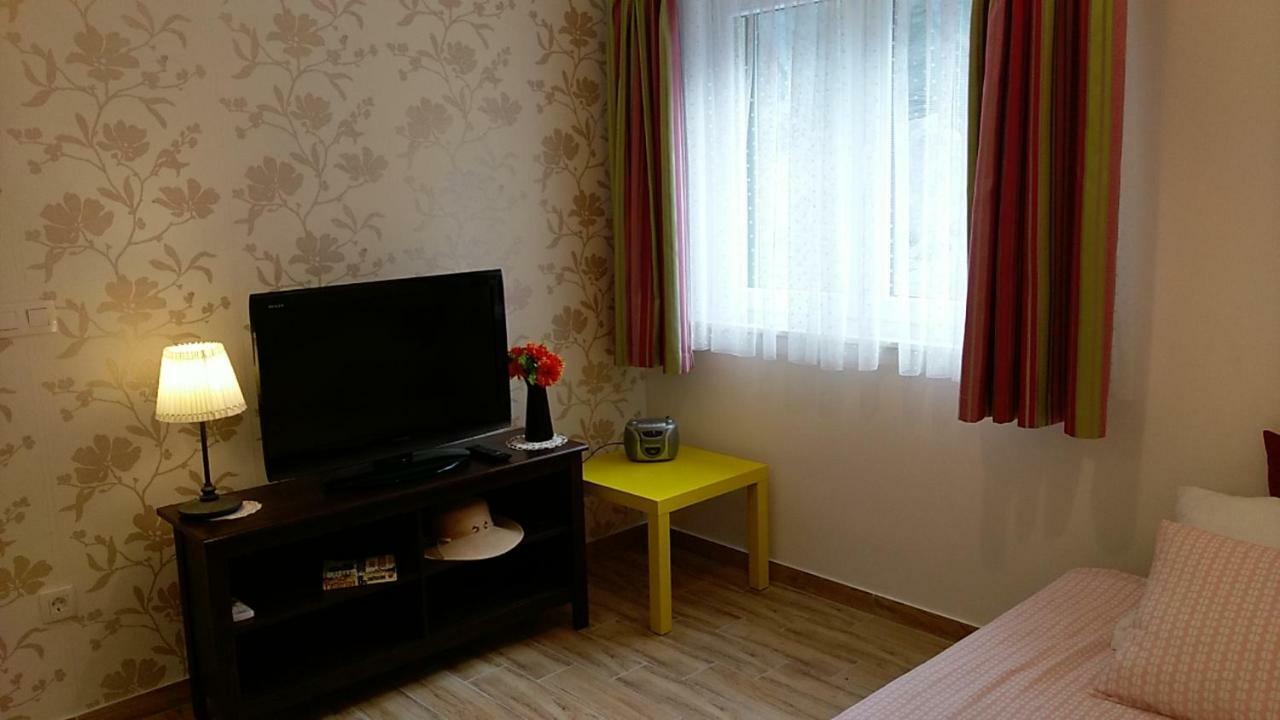 Topic Hill Apartments Split Eksteriør billede